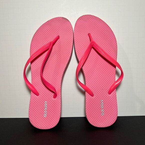 Womens OLD NAVY Classic Pink Flip Flop Sandals / Size 8 - Picture 5 of 8